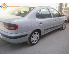 vente d'une Mégane classic diesel 1,9 dti ,modèle 2001
