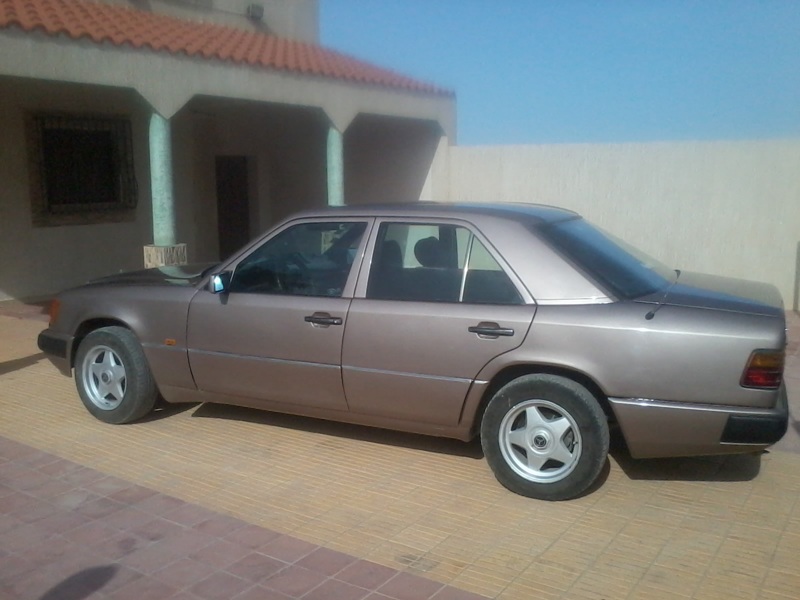 mercedes250 D mercedes250 D