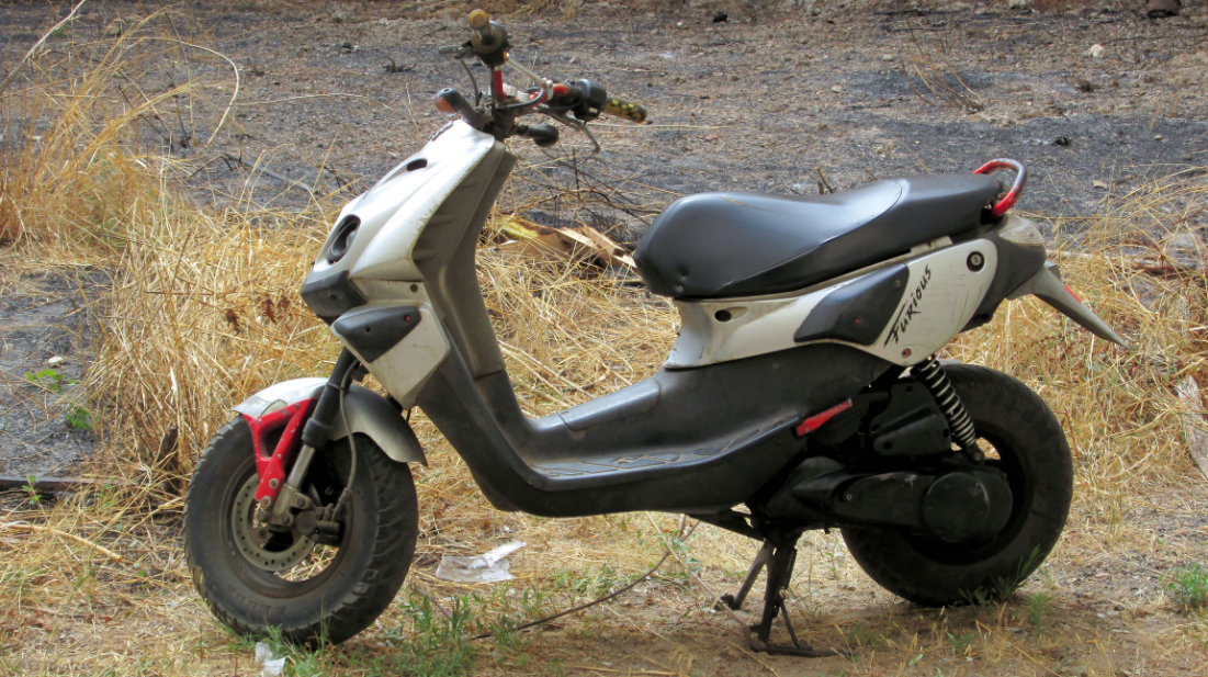 Scooter PEUGEOT TKR Furious 50