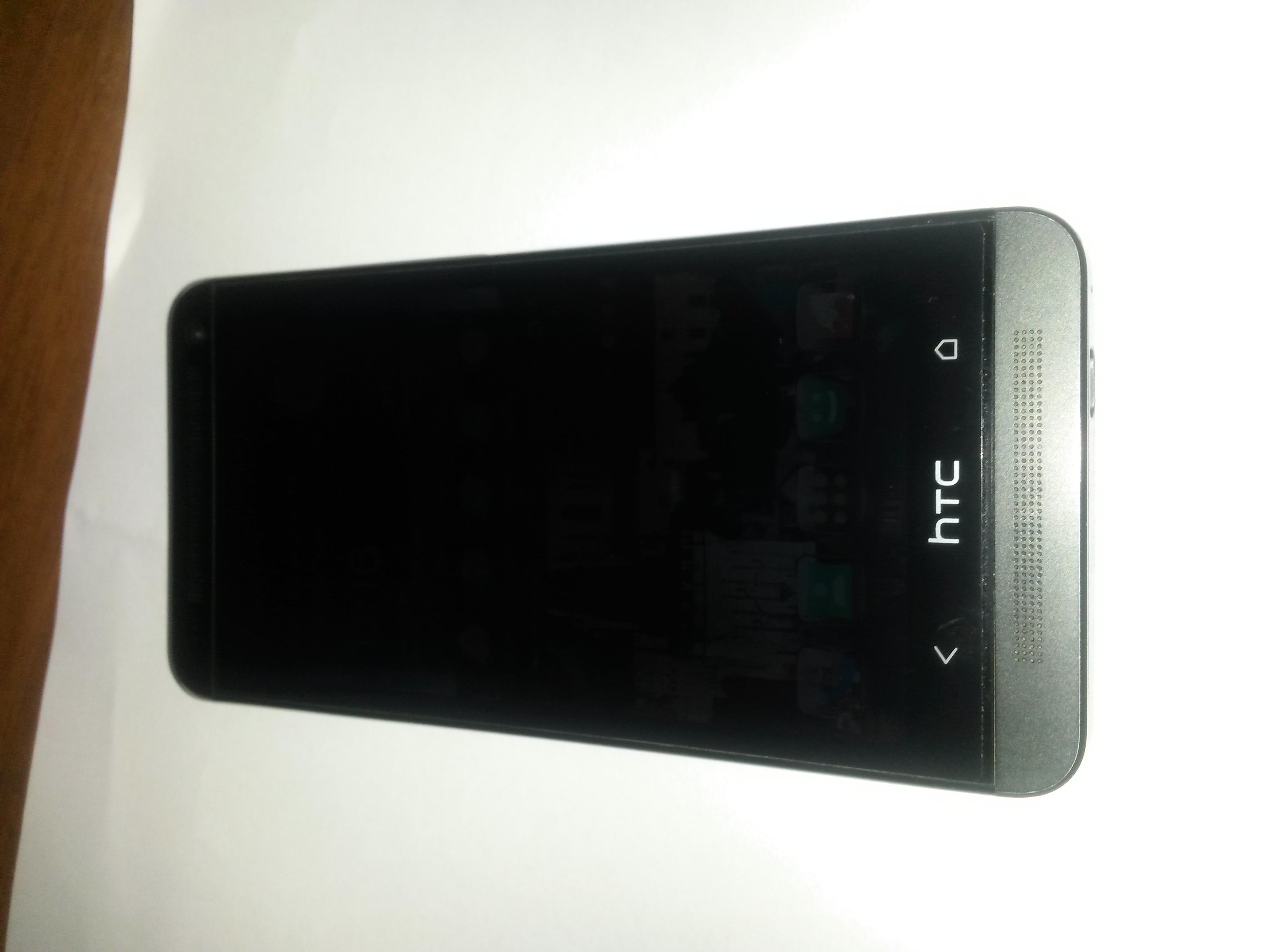 HTC ONE M7 HTC ONE M7