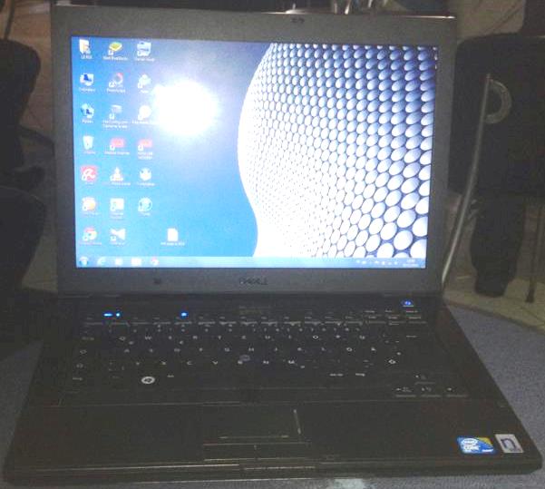 DELL Latitude E6400