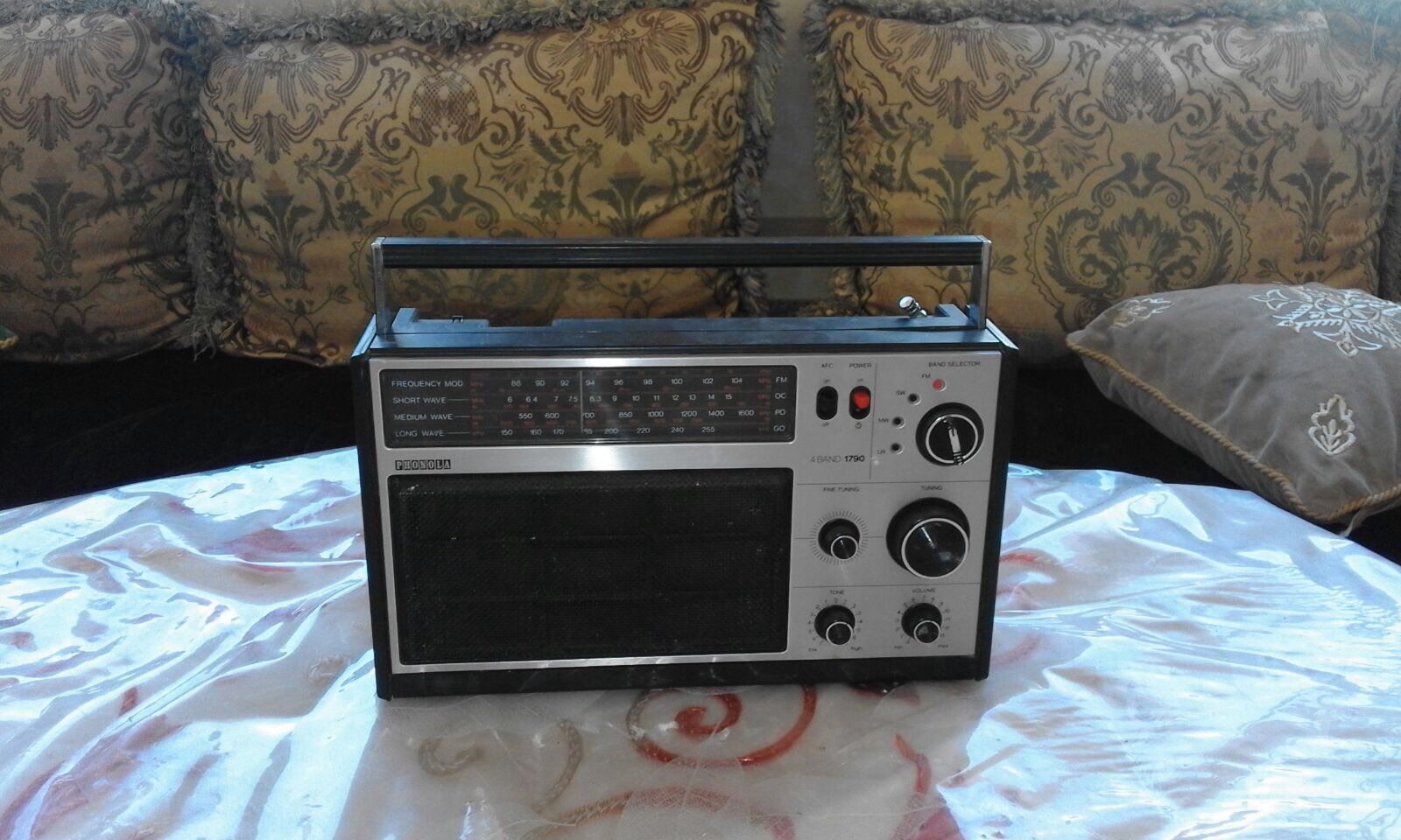 Vente d'anciennes radios