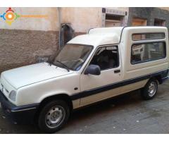 Renault expresse Diesel modèle 1997