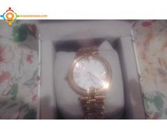 aigner montre neuf