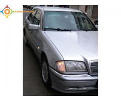 Mercedes class C 250