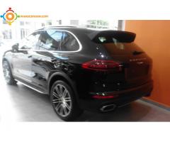 PORSCHE CAYENNE DIESEL 2015