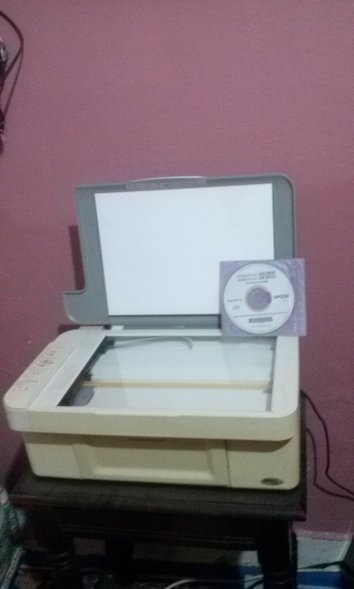 Imprimante plus scanner (epson) Imprimante plus scanner (epson)