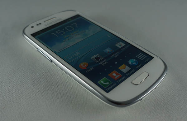 Samsung galaxy S III mini