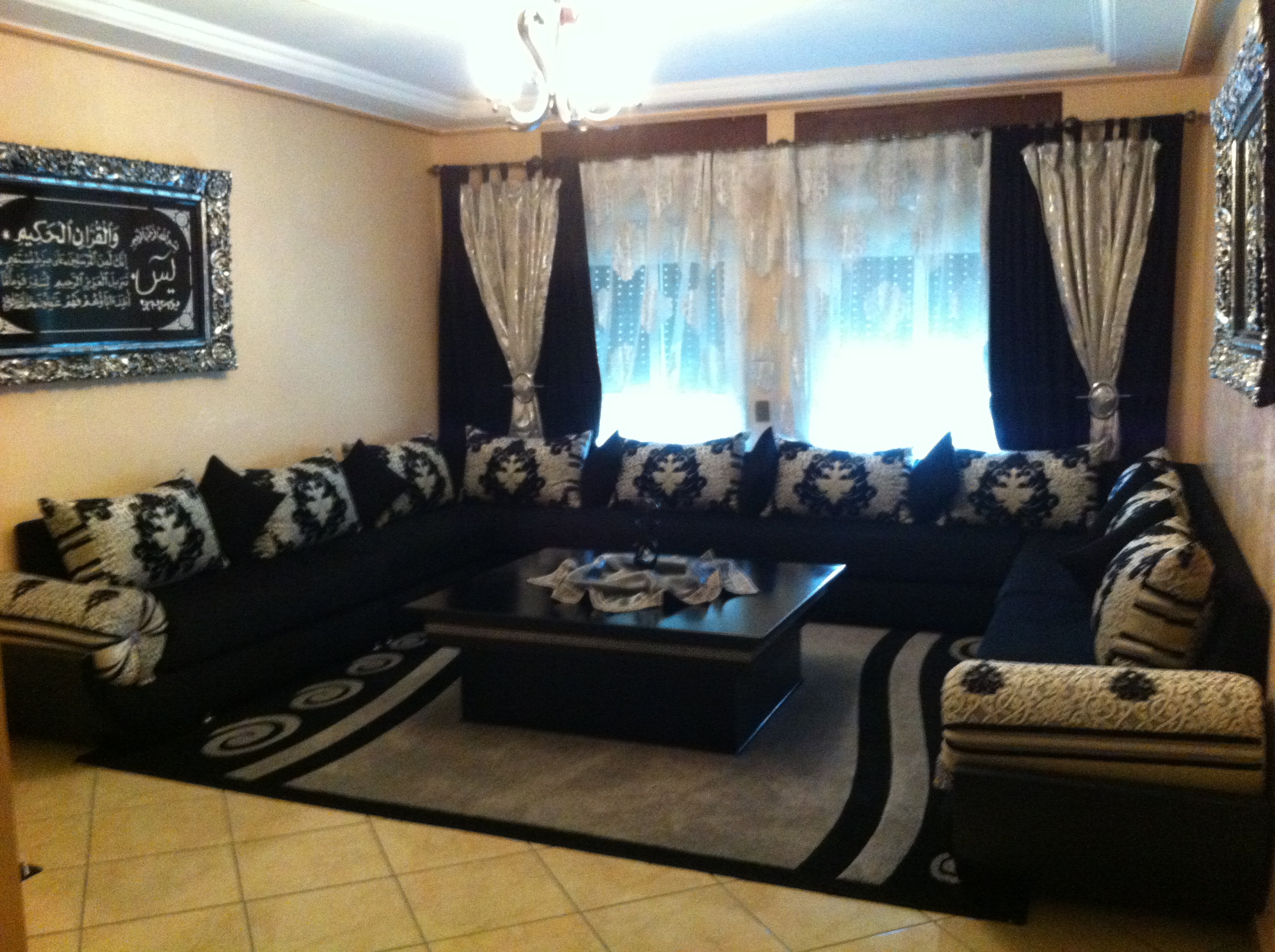 salon contemporain marocain complet