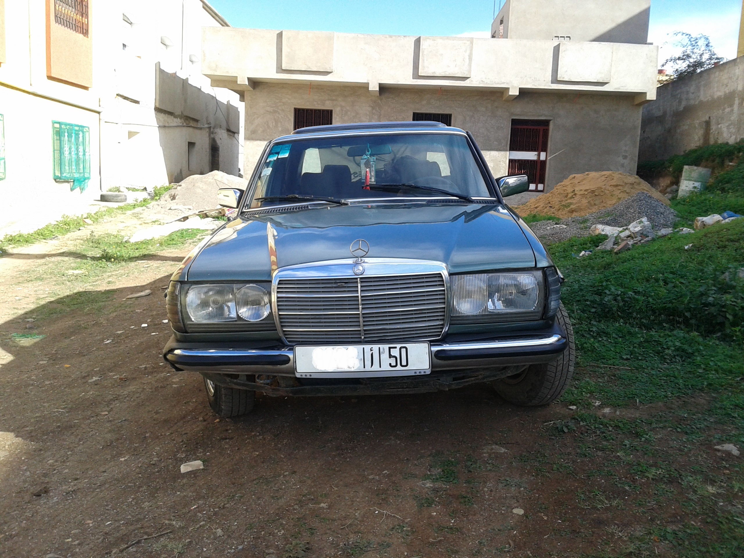 mercedes-benz 240 diesel