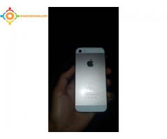 iphone 5S gold 16GO