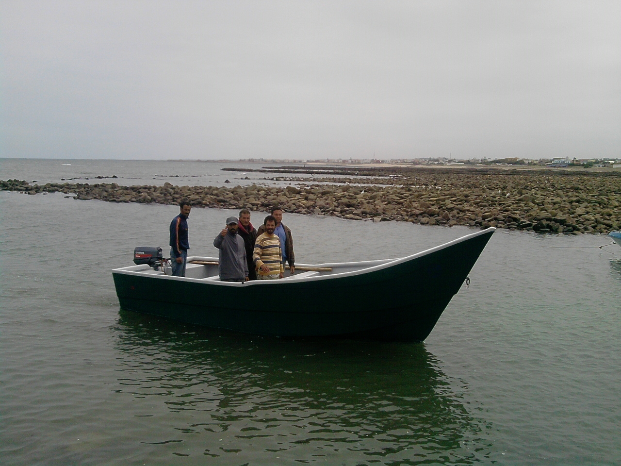 Barque pêche côtière artisanale