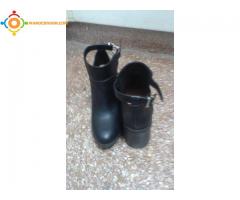 mini botte berchka pointure 39 neuf