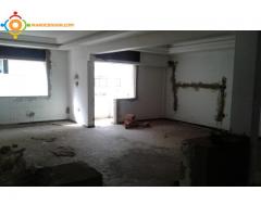 Appartement à l'Agdal à Aménager