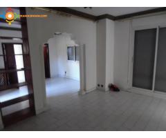 Villa en location vide de 1000 m² à OLM