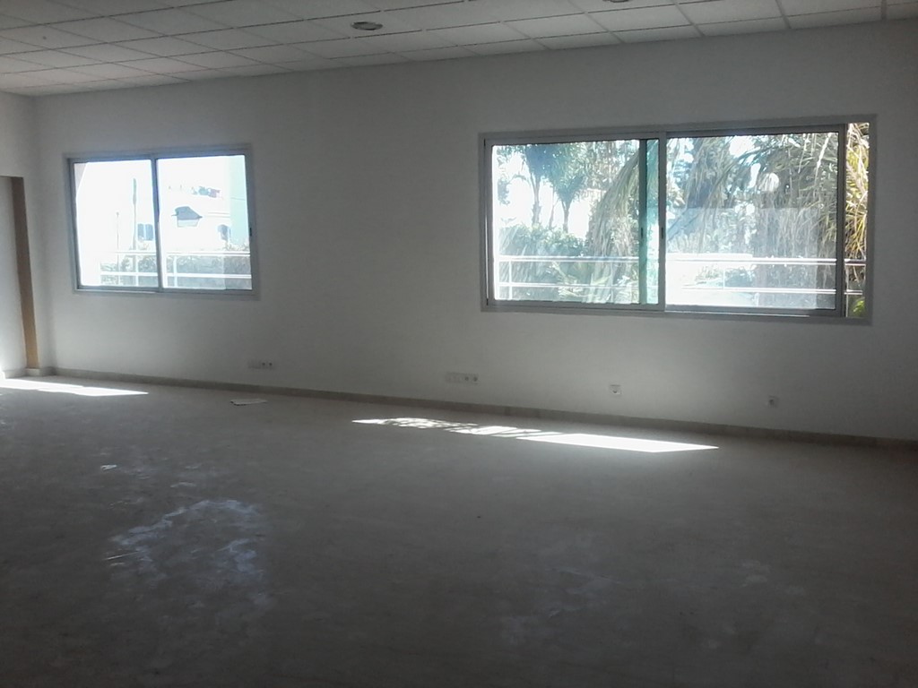 Un plateau bureau de 64 m² à Hay Riad
