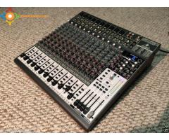 Behringer xenyx 2442 FX