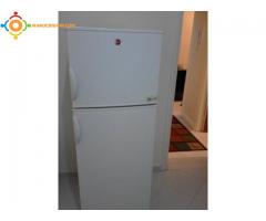 refrigerateur tres bon etat jamais utilise