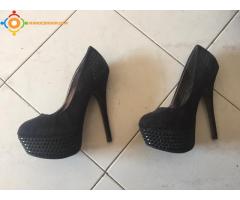 Vente de chaussures à talons