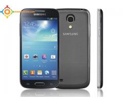 Samsung s4 mini noir 4G etat neuf