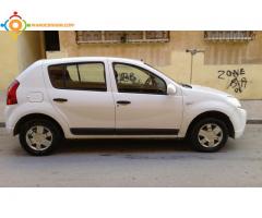 Voiture (Sandero) à vendre