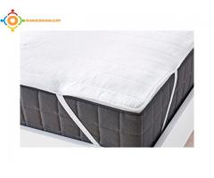 Couette et protège matelas
