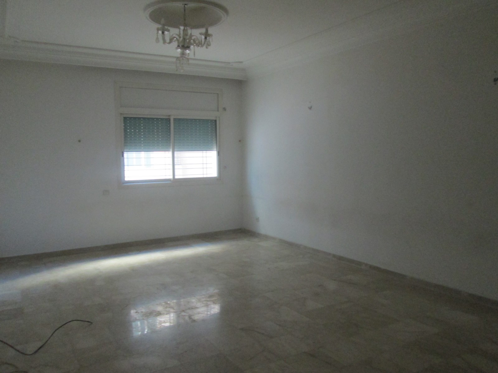 Appartement vide en location à Hay riad