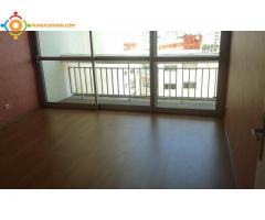 Appartement à Mâarif à louer