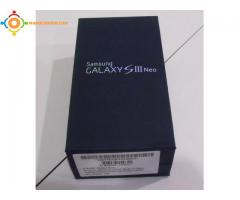 Samsung S3 neo   16 Go