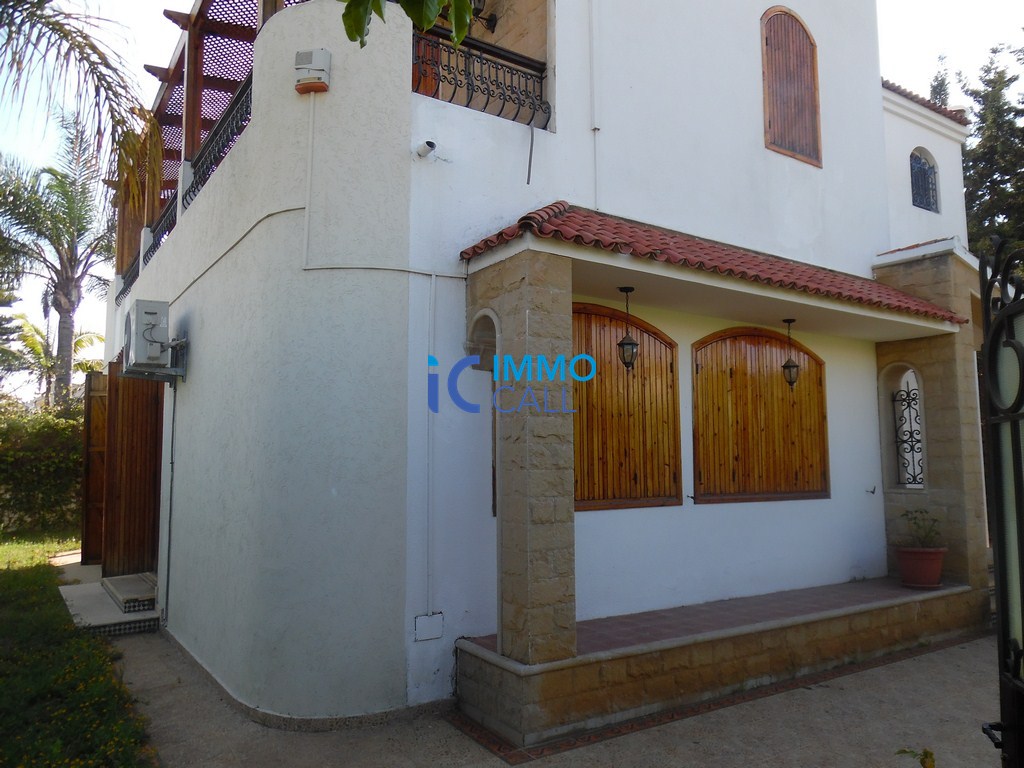 Villa de 460m² à vendre à Hay raid Villa de 460m² à vendre à Hay raid