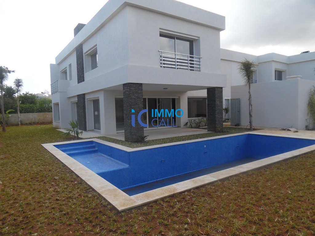 Villa neuf de haut standing de 1000m² en location à Souissi Villa neuf de haut standing de 1000m² en location à Souissi