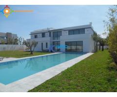 Villa vide de 2065m² à vendre à Souiss-Rabat