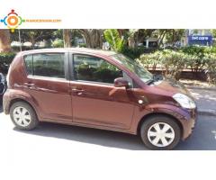 Voiture à vendre  sirion daihatsu