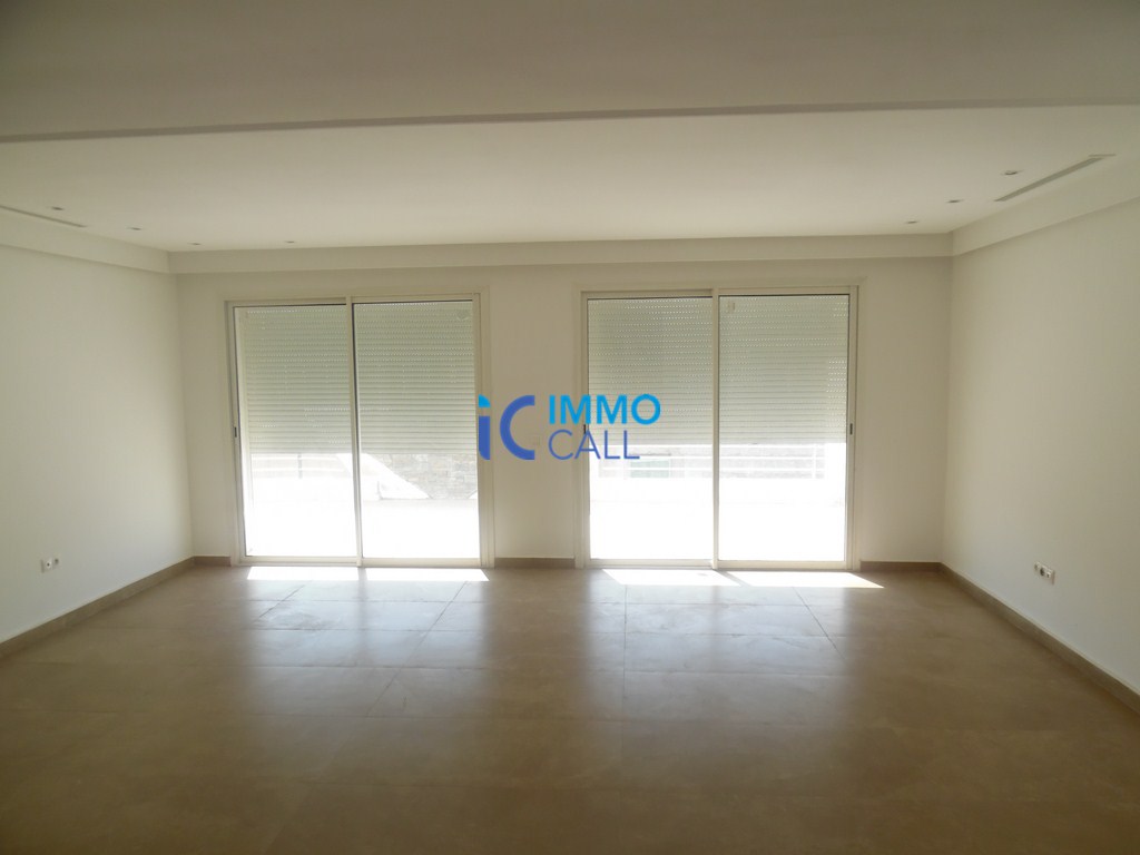 Tres belle appartement de 130m² à vendre à l'agdal Tres belle appartement de 130m² à vendre à l'agdal