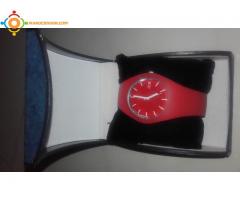 montre rouge pour femme