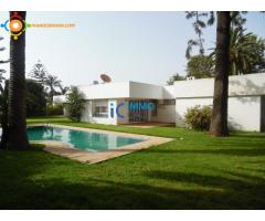 Villa plein pied de 2000m² en location à Souissi