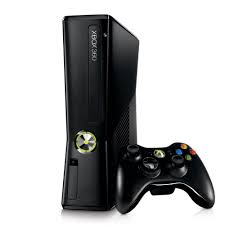 Je vends ma Xbox 360 Slim + Jeux et une manette.