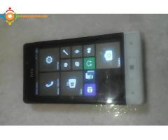 HTC 8S by windows phone noir et blanc