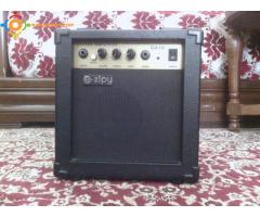 Ampli 15 watts New ..