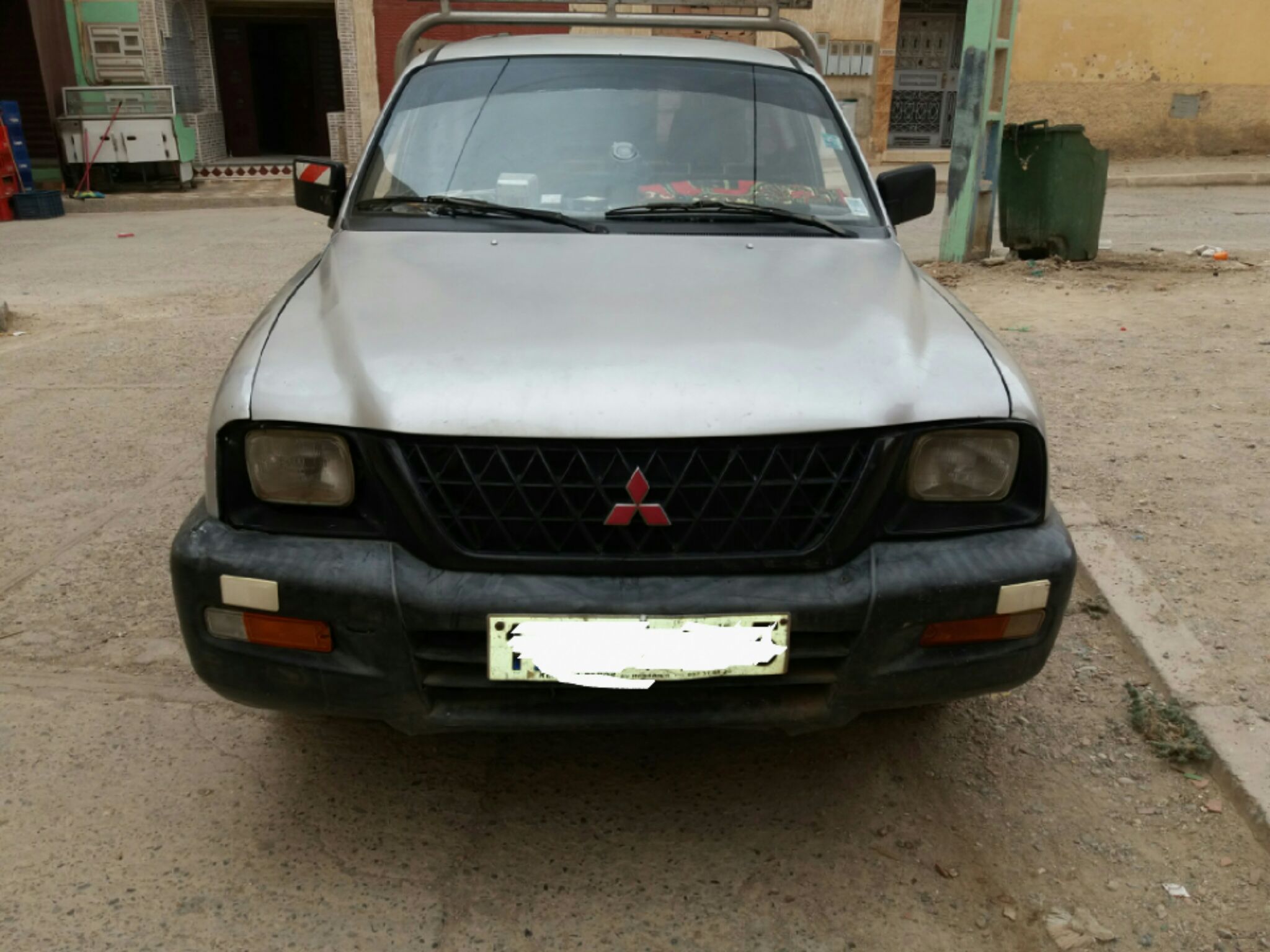 L200 model 2002