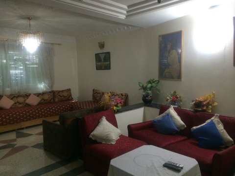 joli appartement meublé sur FES