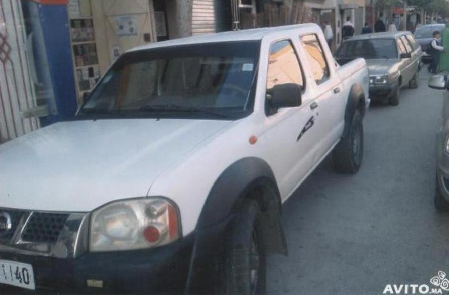 pick-up nissan 4x4