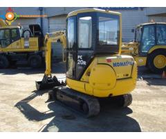 Mini pelle Komatsu PC20 en bon état