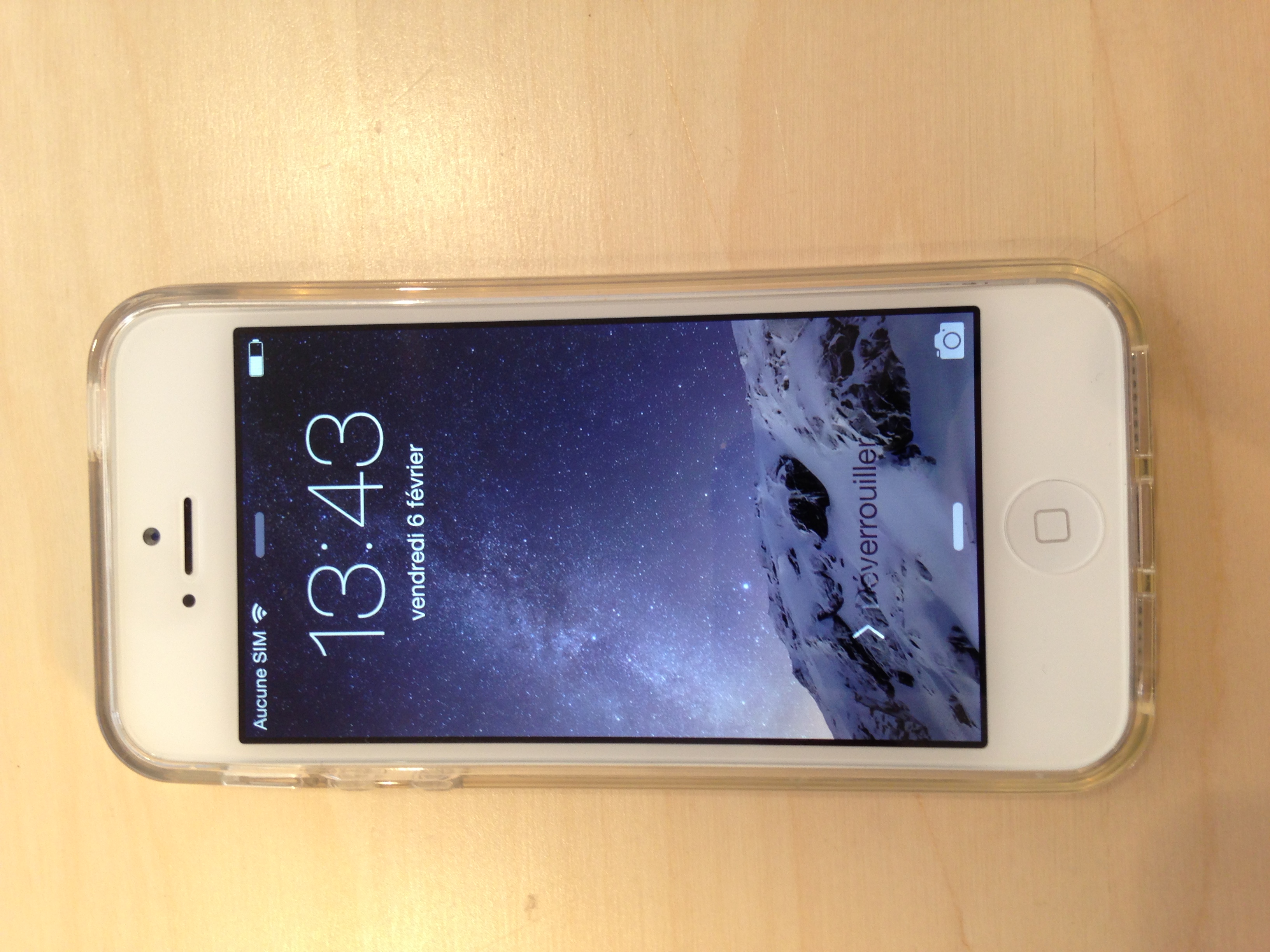 IPHONE 5S  64 GB NEUF AVEC PROBLEME DE CLOUD