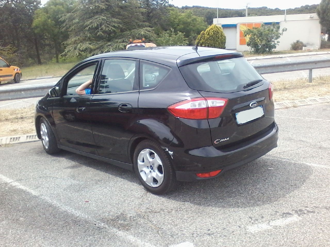 ford c-max noire
