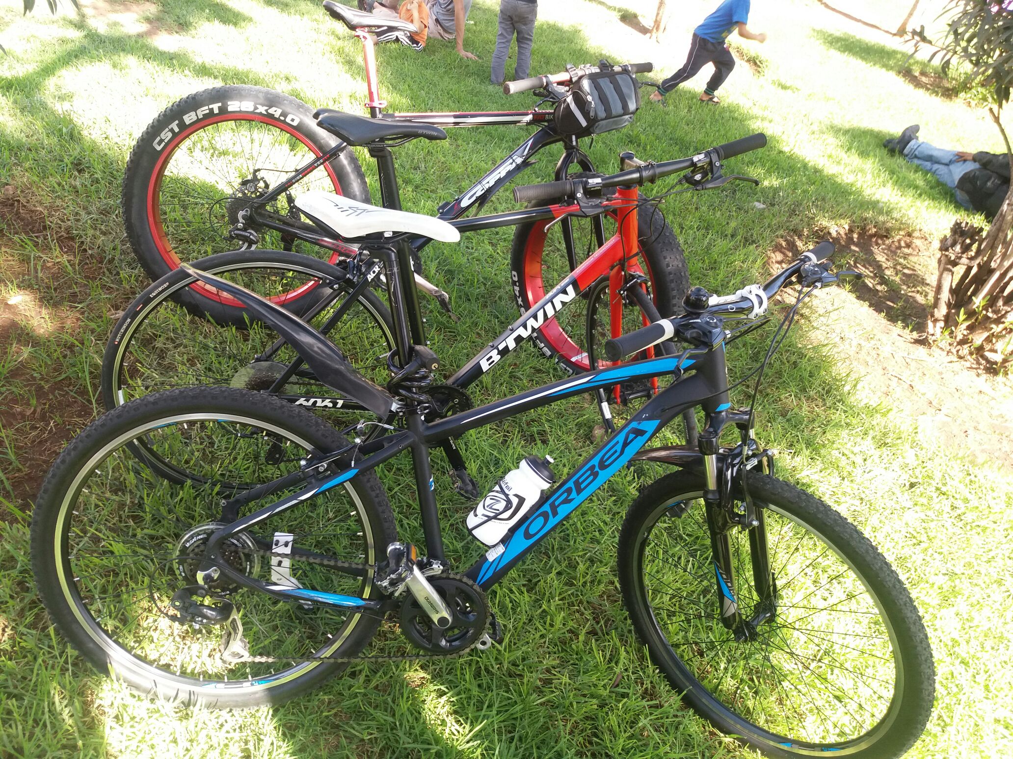 des vélos à vendre