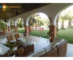 magnifique villa à vendre de 2500m à Bir Kacem