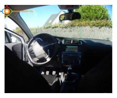 CITROEN C4 toit panoramique blue HDI blanche