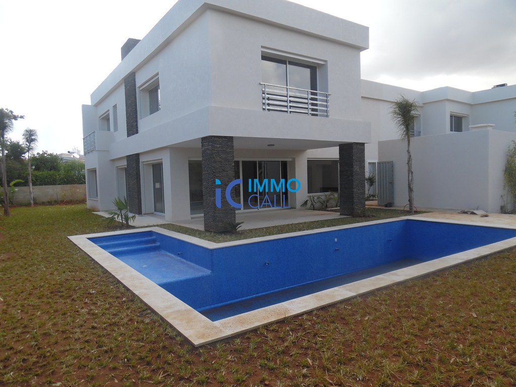 Villa haut standing de 1000 m² en location à Bir kacem-Souissi