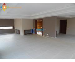 Villa haut standing de 1000 m² en location à Bir kacem-Souissi